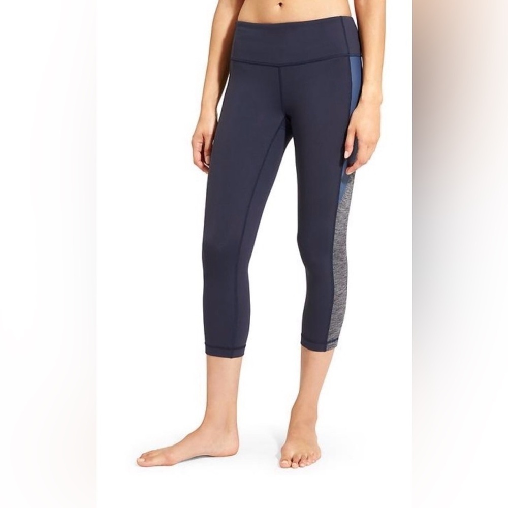 Athleta Colorblock Shine Revelation Capri Leggings Navy Blue 351414-00 Mens